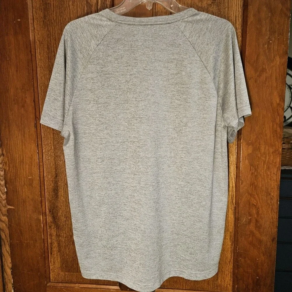 Adidas Climalite Mens Large Crew SS Gray Moisture Wicking‎ Athletic Tee